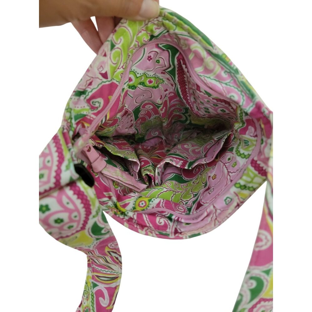 Vera Bradley Pinwheel Pink Crossbody Bag With Adjustable Strap & Zipper Closure - Picture 3 of 4